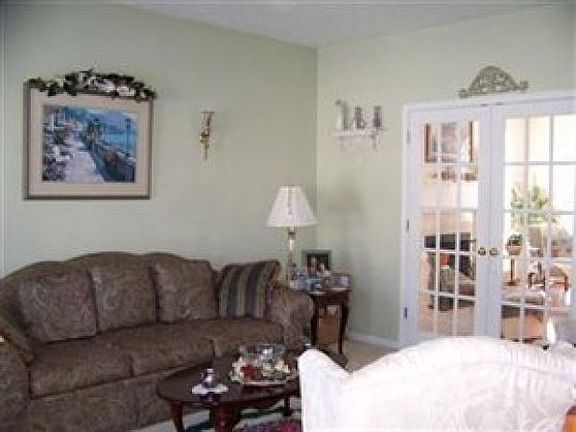2nd image of 798 Savannah Trl