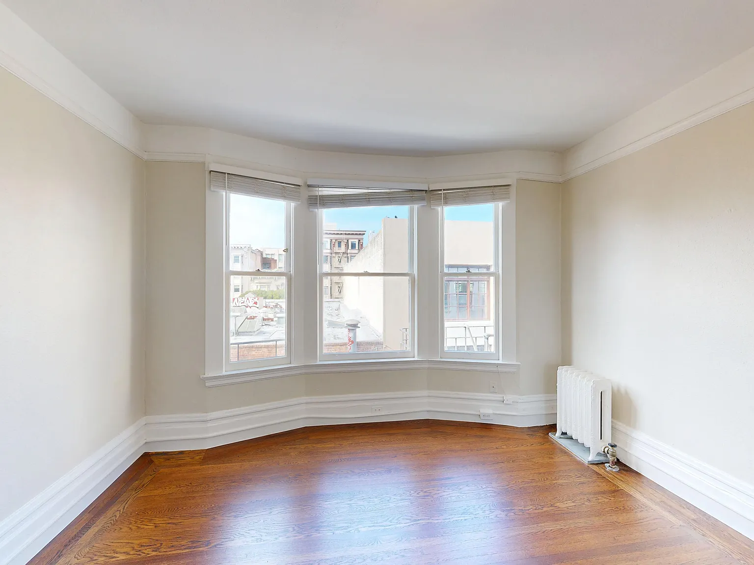 1020 Post Street — Photo 1