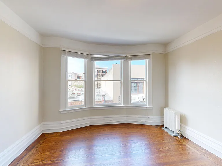 1020 Post Street — Photo 1