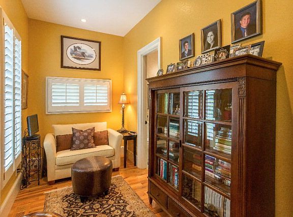 2nd image of 1507 Brentwood Pl #0