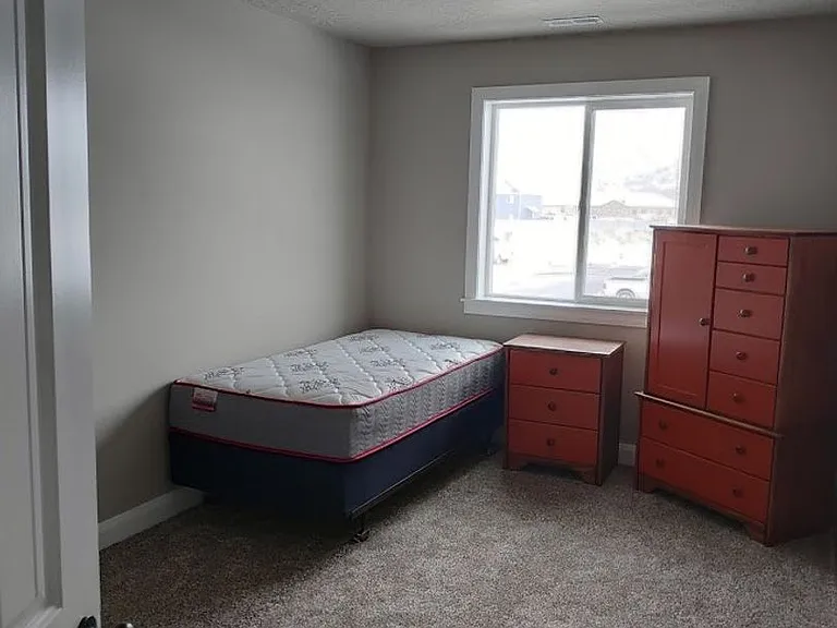 404 W 1325 N #J2 — Photo 7