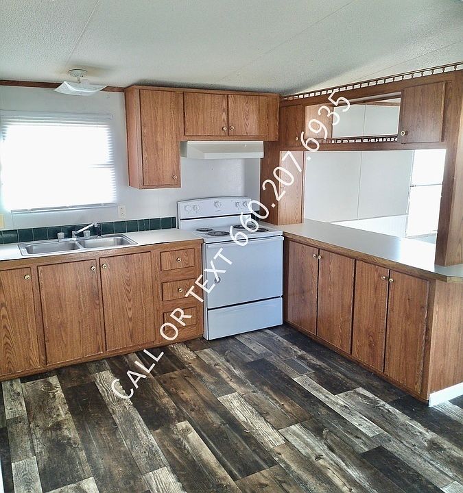 1st image of 12 Cascade St