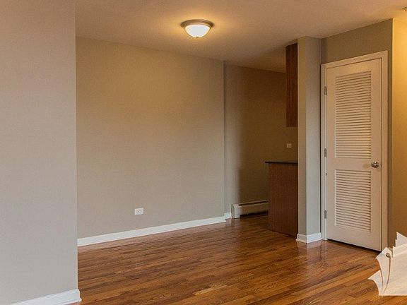4th image of 805 W Lill Ave #25701