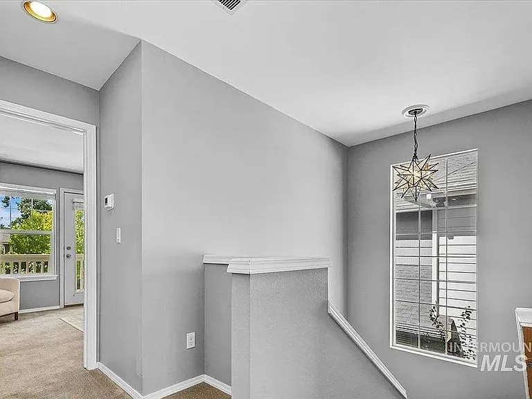 3918 S Mill Site Ave — Photo 18