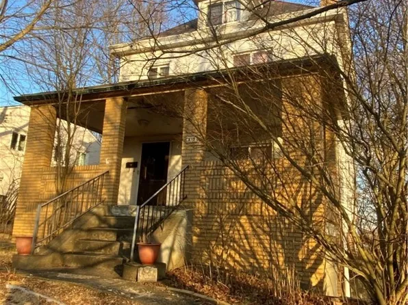 17 Elwyn Ave, Carnegie, PA 15106