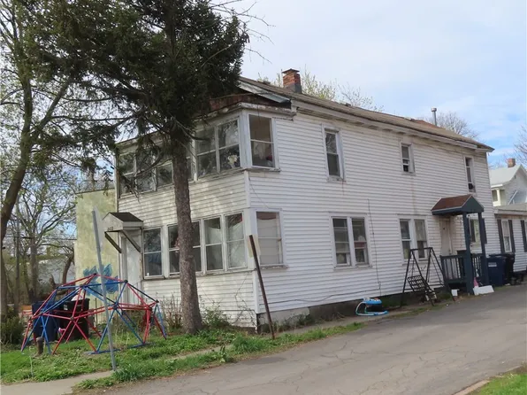 2422 Lodi St, Syracuse, NY 13208