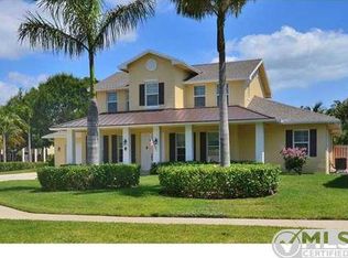 35 Bayview Rd, Tequesta, FL 33469