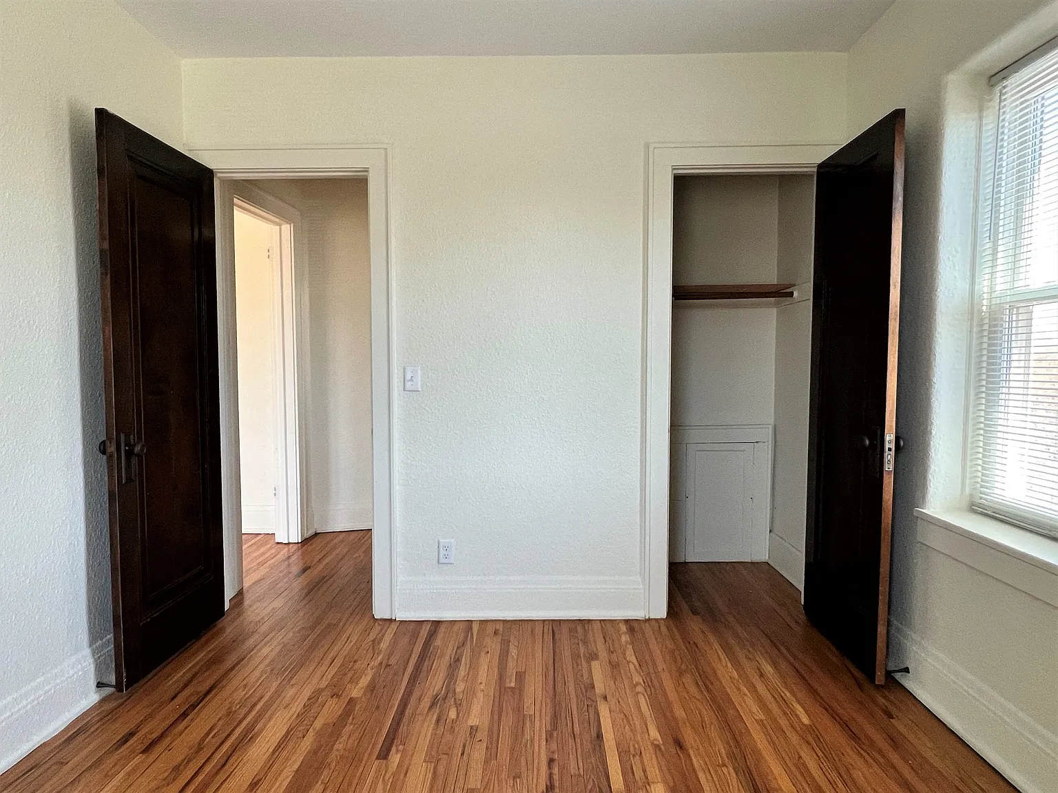 Randolph Apartments — Photo 2