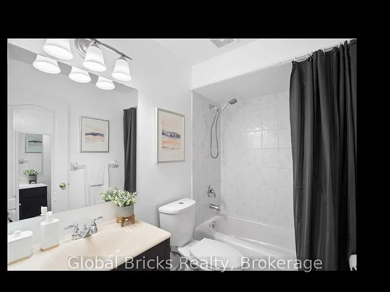 83 Monaco Ct — Photo 11