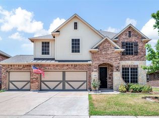 2408 Maple Stream Dr, Fort Worth, TX 76177