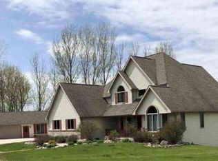 N2086 N River Rd, Campbellsport, WI 53010