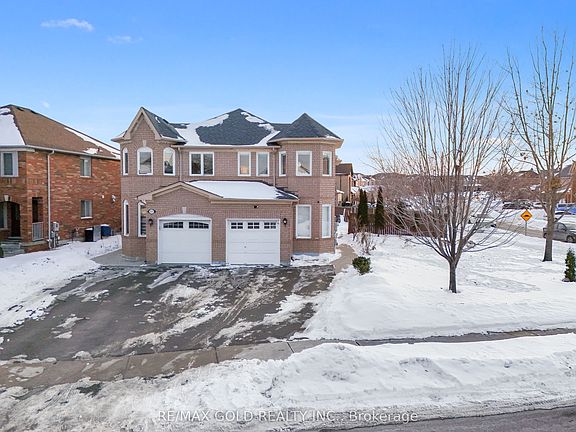 2nd image of 184 Mountainberry Rd