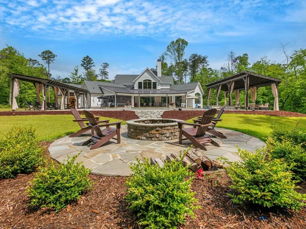 460 Talley Bridge Rd, Marietta, SC 29661