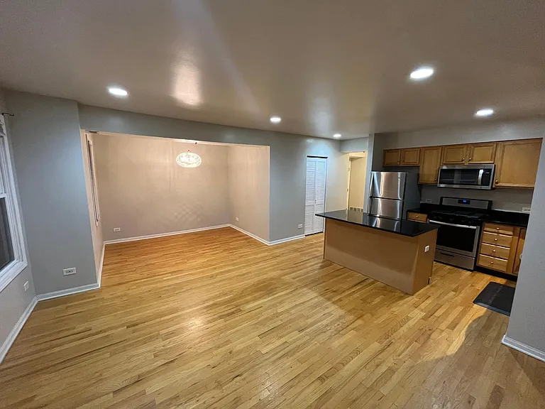 141 Asbury Ave #3S — Photo 6
