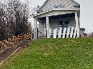 6403 Cody St, Duluth, MN 55807