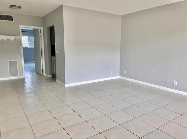 2309 S Federal Hwy APT 10, Boynton Beach, FL 33435