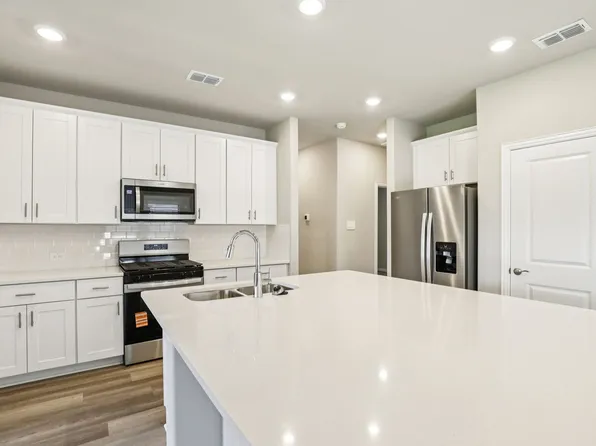 702 Caraway Dr, McKinney, TX 75071