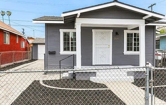 2nd image of 2647 Thorpe Ave