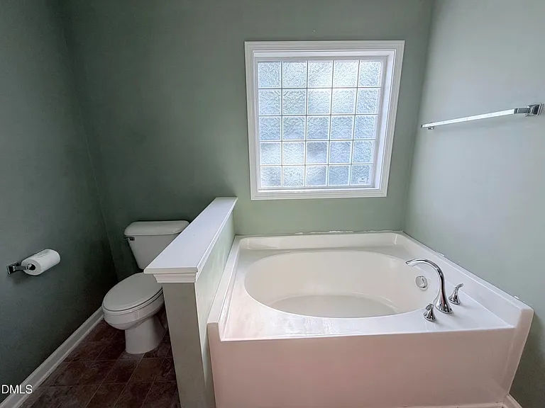 536 Gooseberry Dr — Photo 9