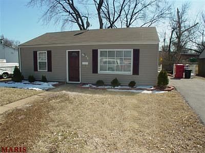 1st image of 48 Saint Celeste Dr
