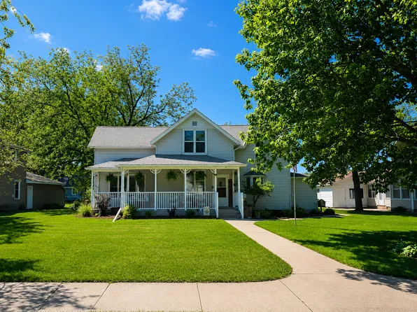 40 Spring St, Kenyon, MN 55946