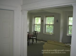 31 Dwight St APT 4, Brookline, MA 02446