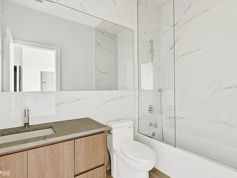 3207 N Lawndale Ave #203 — Photo 13