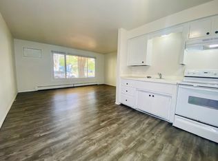 1904 Basten St #4, Green Bay, WI 54302