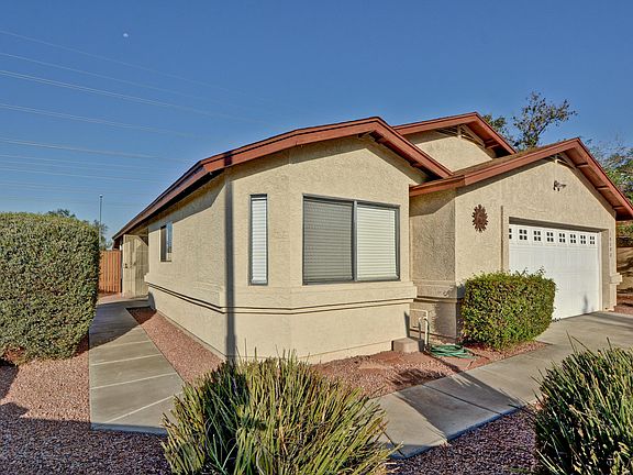 3rd image of 10202 N 66th Ln