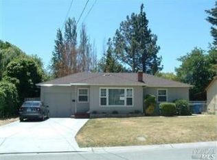 14 Nave Ct, Novato, CA 94947