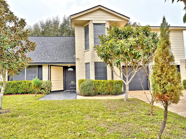 7607 Stamen Dr, Houston, TX 77041