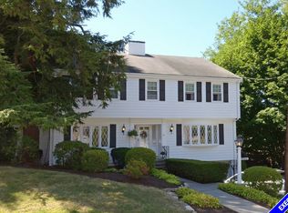 51 Ridgeway St, Dedham, MA 02026