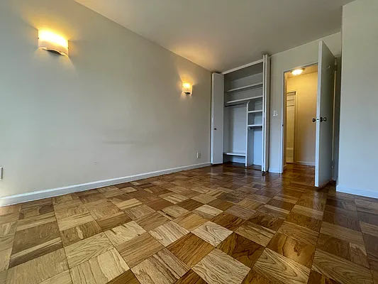 Rented by Bond New York | media 4