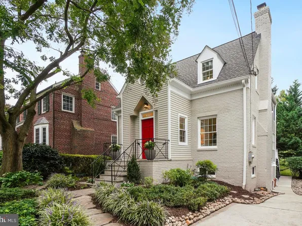 4512 Van Ness St NW, Washington, DC 20016