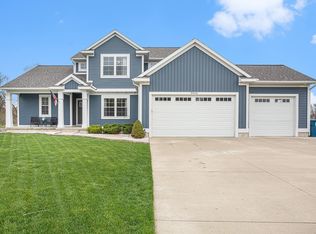 5658 Rodney Dr SW, Wyoming, MI 49418