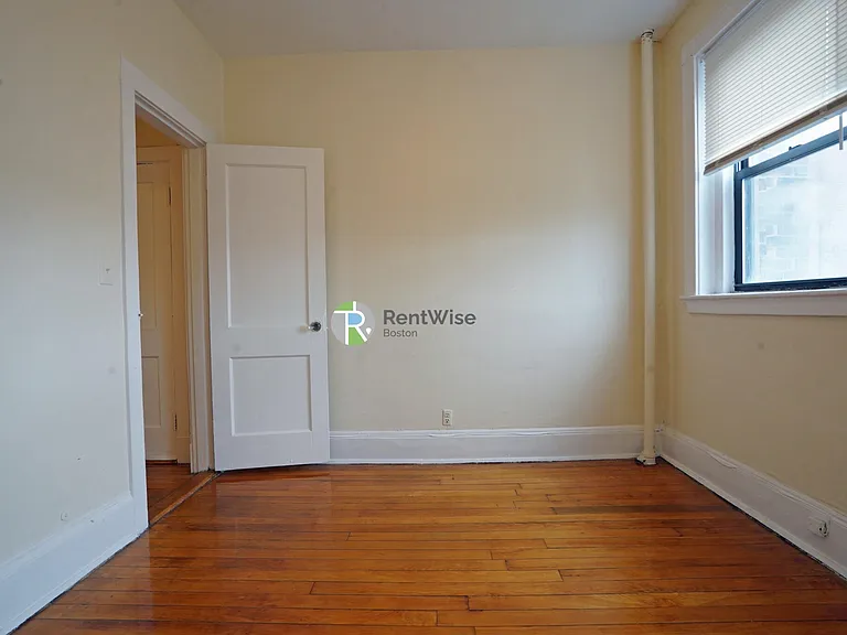 1210 Commonwealth Ave #7 — Photo 12