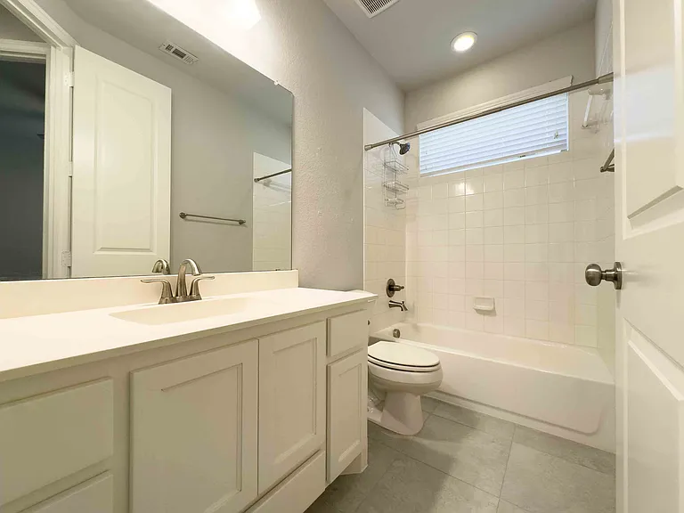 4449 Tall Knight Ln — Photo 16