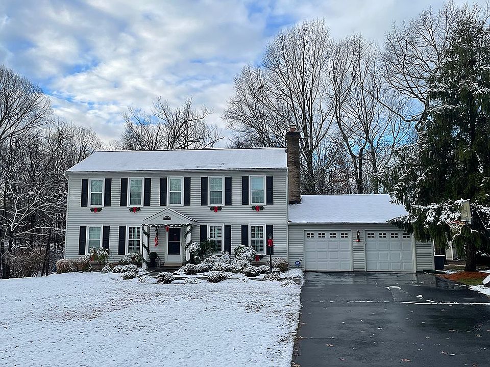 2nd image of 10174 Yorktown Way