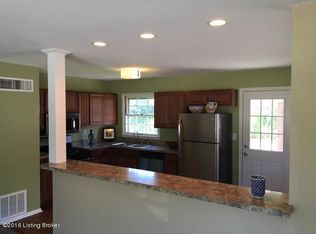 2236 Paris Dr, Louisville, KY 40218