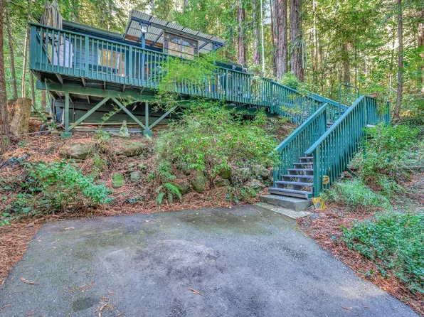 21541 Highland Terrace, Monte Rio, CA 95462