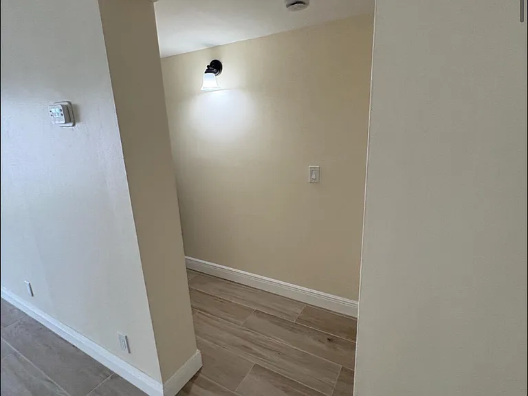 1501 Crescent Cir — Photo 5