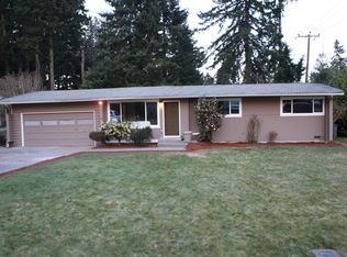 15806 33rd Ave NE, Lake Forest Park, WA