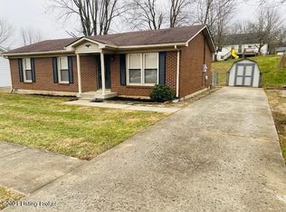 107 Lavender Ct, Radcliff, KY 40160