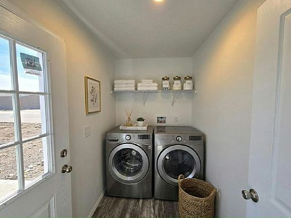 5th image of 460 Walleye Rd #68