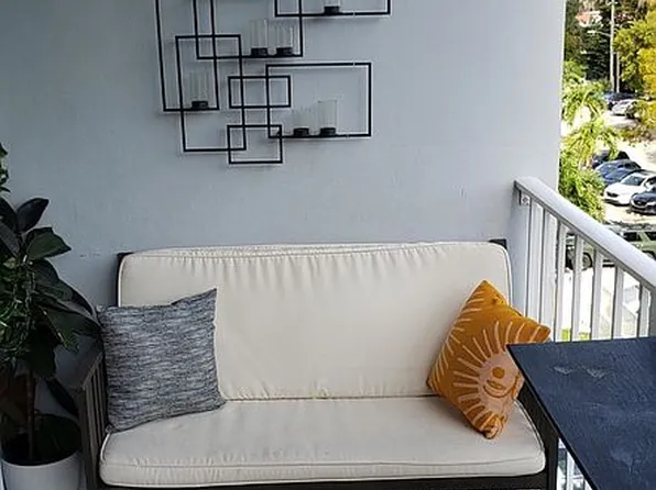 6900 Bay Dr APT 4G, Miami Beach, FL 33141