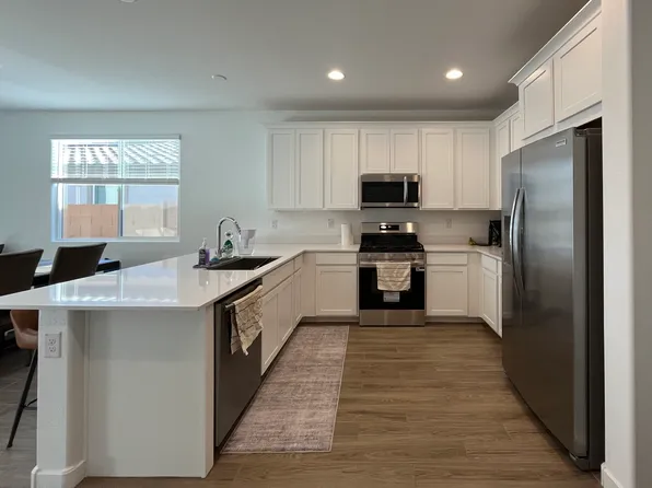 9733 W Flower St, Phoenix, AZ 85037