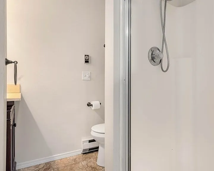 1912 N Northgate Way — Photo 12