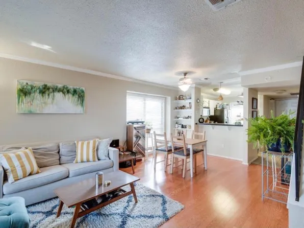 2018 W Rundberg Ln APT 17D, Austin, TX 78758