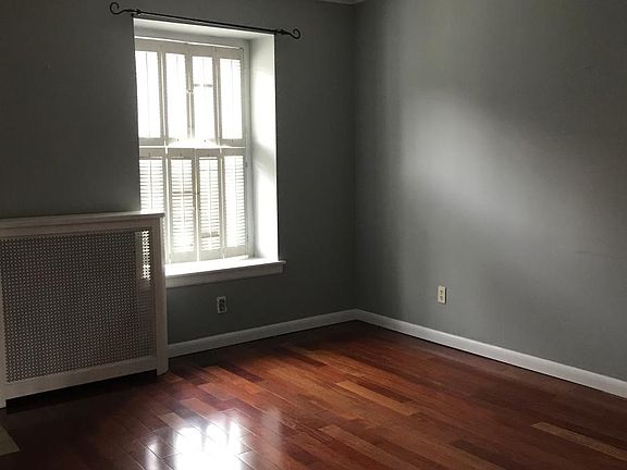 3rd image of 241 Gates St