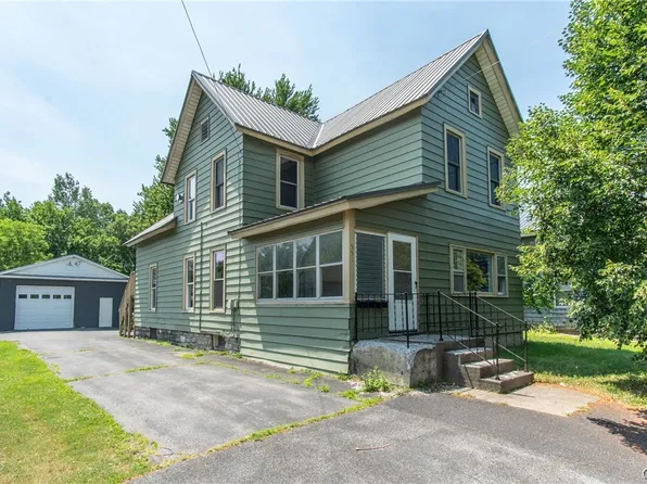 551 Coffeen St, Watertown, NY 13601